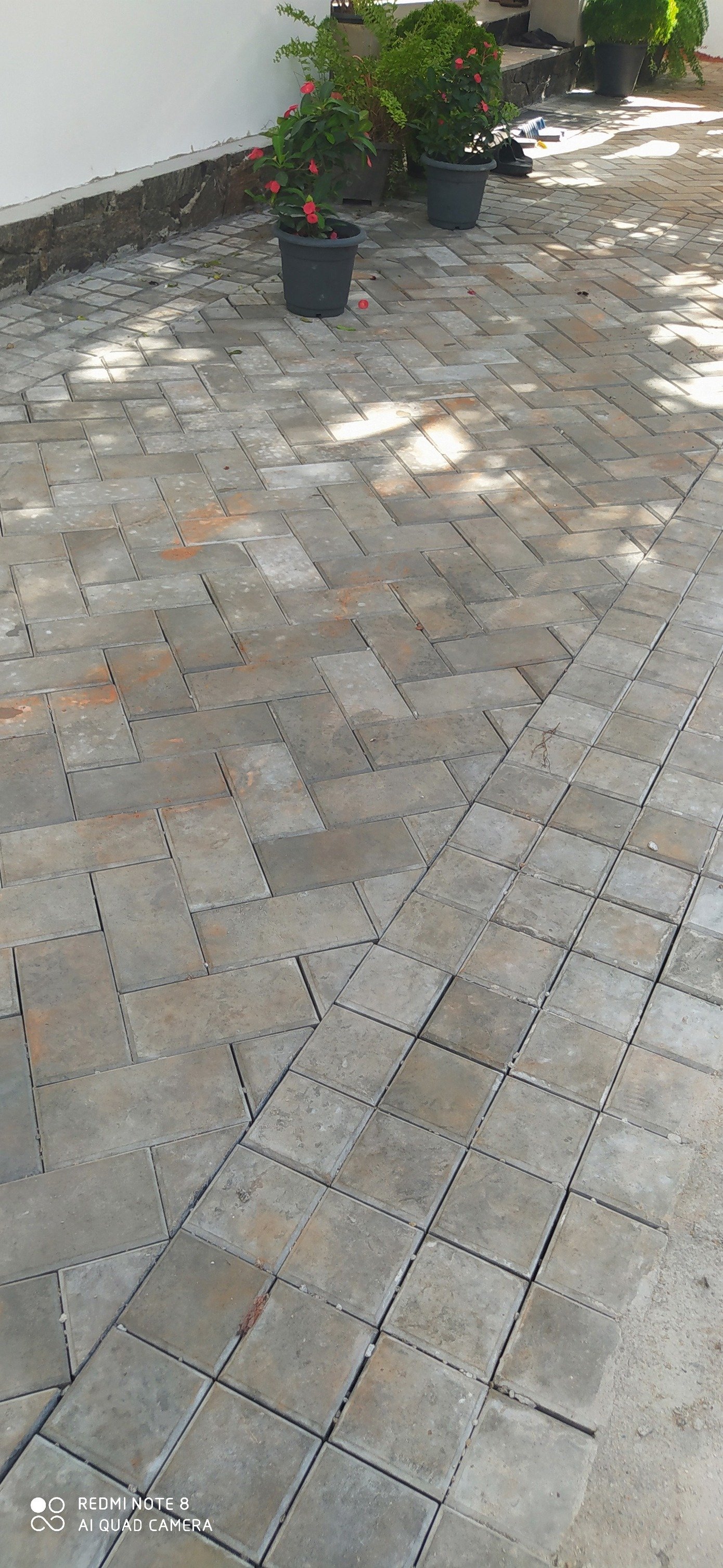 Other image 202508/interlock-paving-contractors-in-halawatha-wedabima-01a466dcb9.jpg