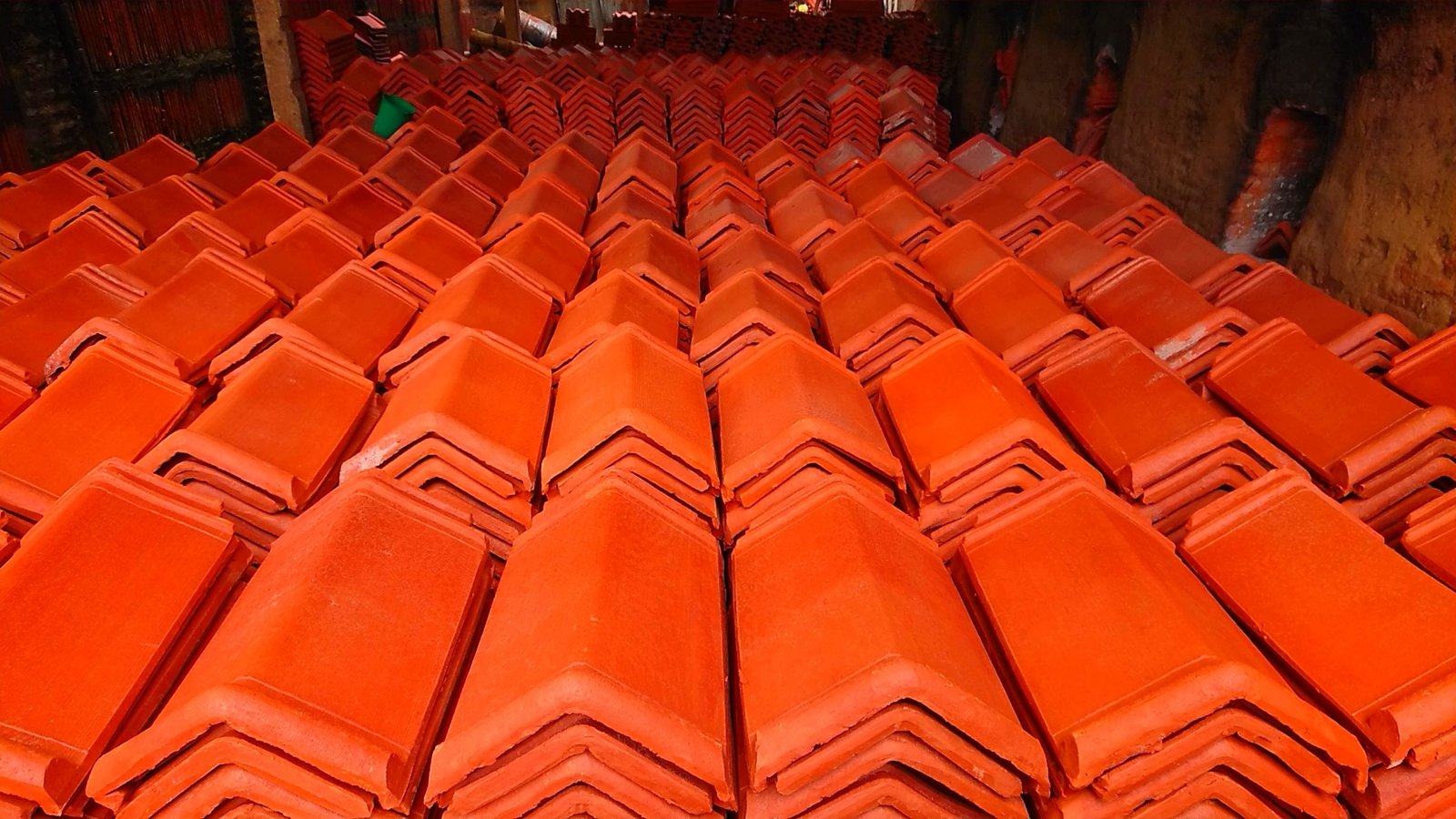 Other image 202508/roof-tiles-for-sale-at-best-price-in-sri-lanka-wedabima-c930007d0a.jpg