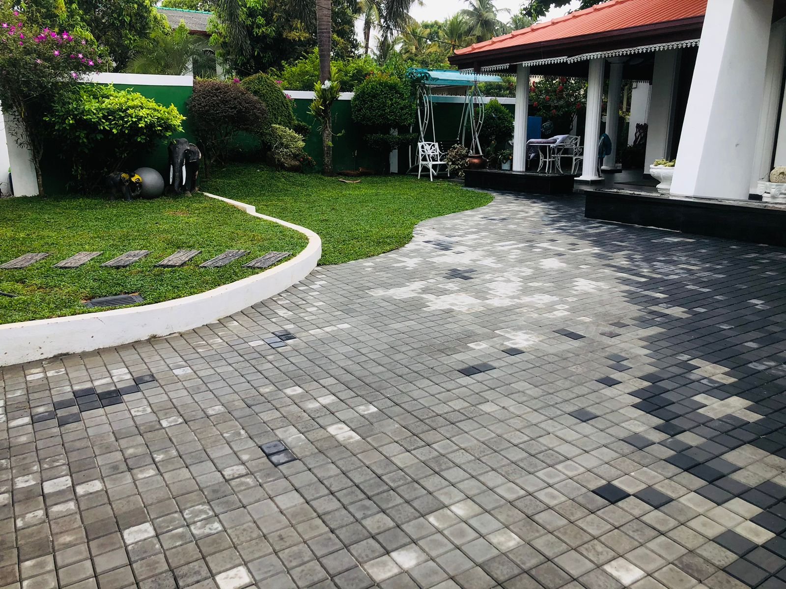 Other image 202509/decorative-landscaping-work-kottawa-sri-lanka-wedabima-779f642c36.jpeg