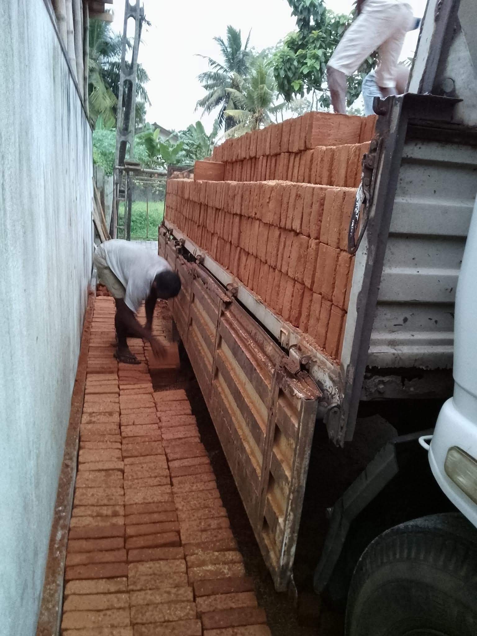 Other image 202509/gadol-suppliers-in-near-matale-wedabima-8eb42e8991.jpg