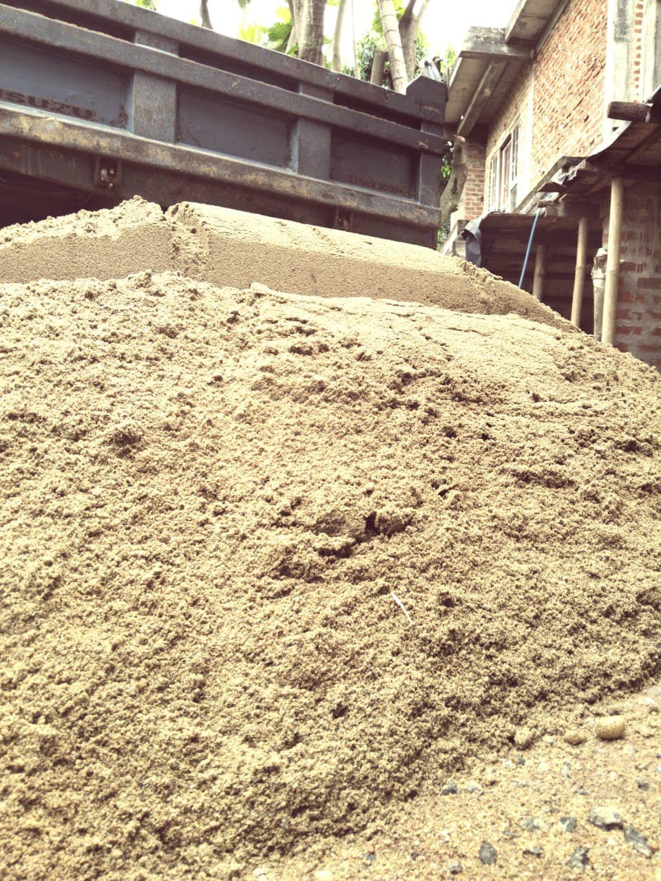 Other image 202509/sand-suppliers-in-matale-ukuwela-wedabima-88e31285e4.jpg