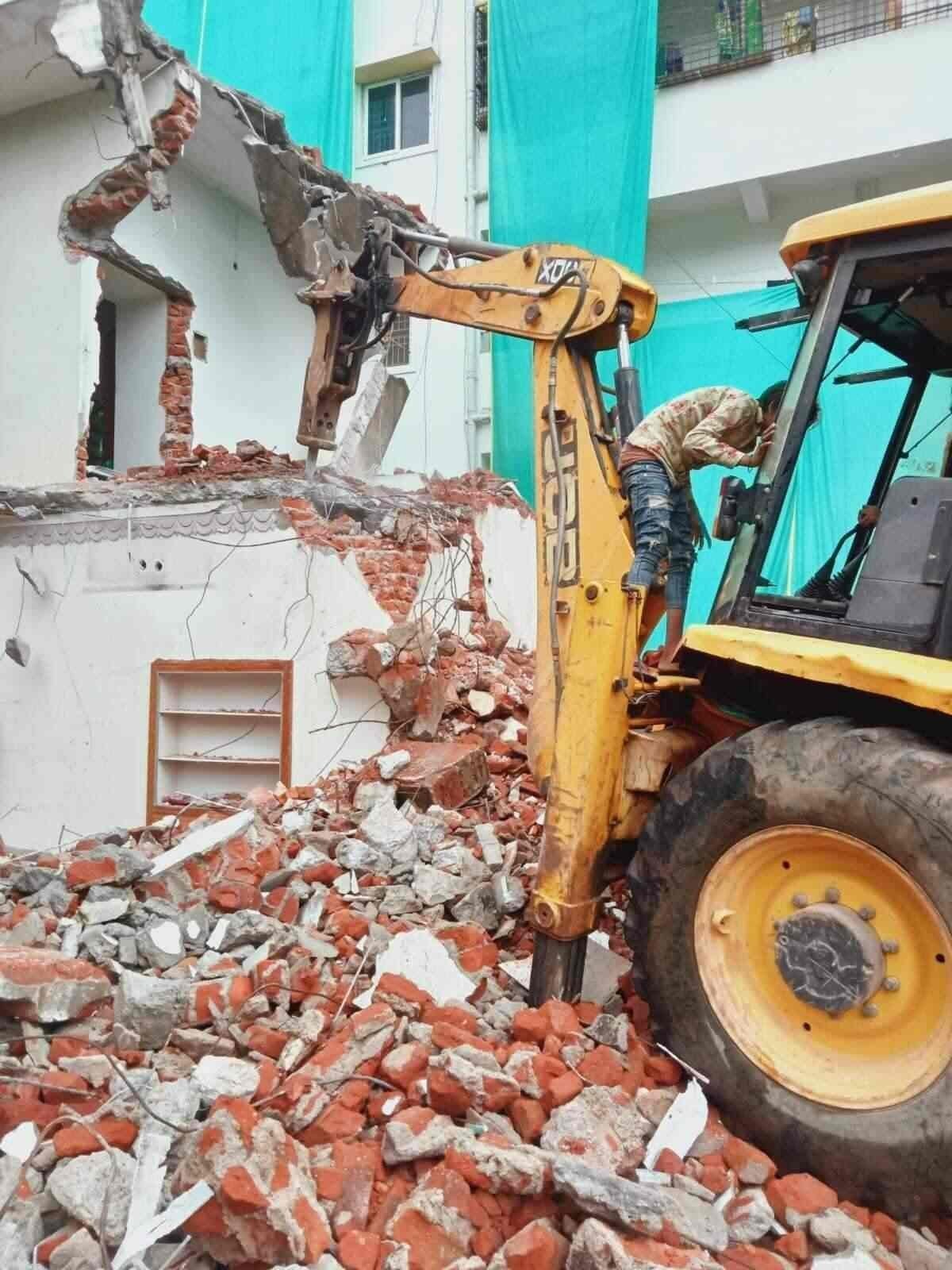 Other image 202510/building-demolition-contractors-in-weliweriya-wedabima-30ccabea97.jpg