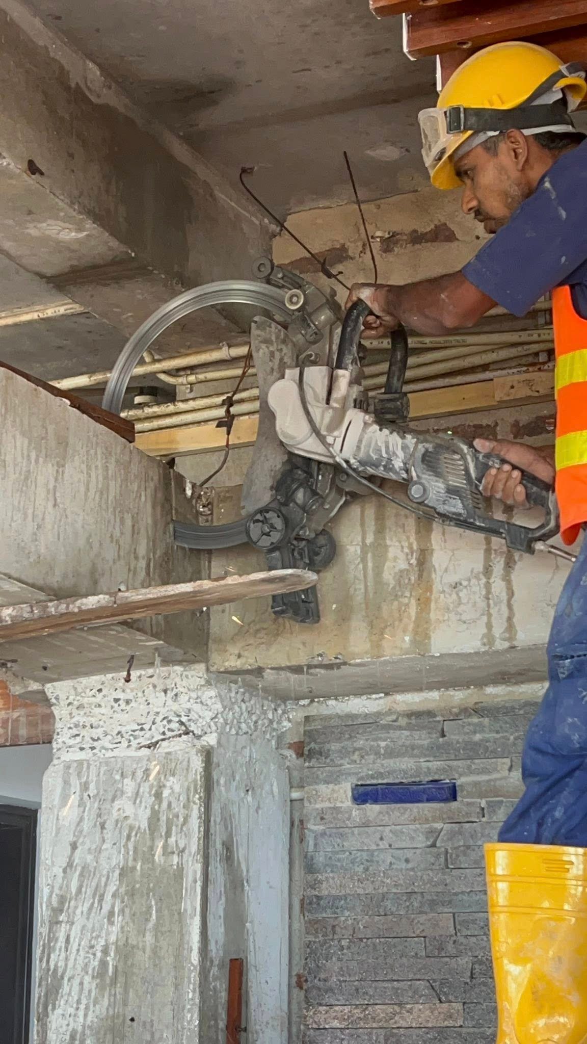 Other image 202510/concrete-core-cutting-in-polgahawela-wedabima-29e1f2e03e.jpg