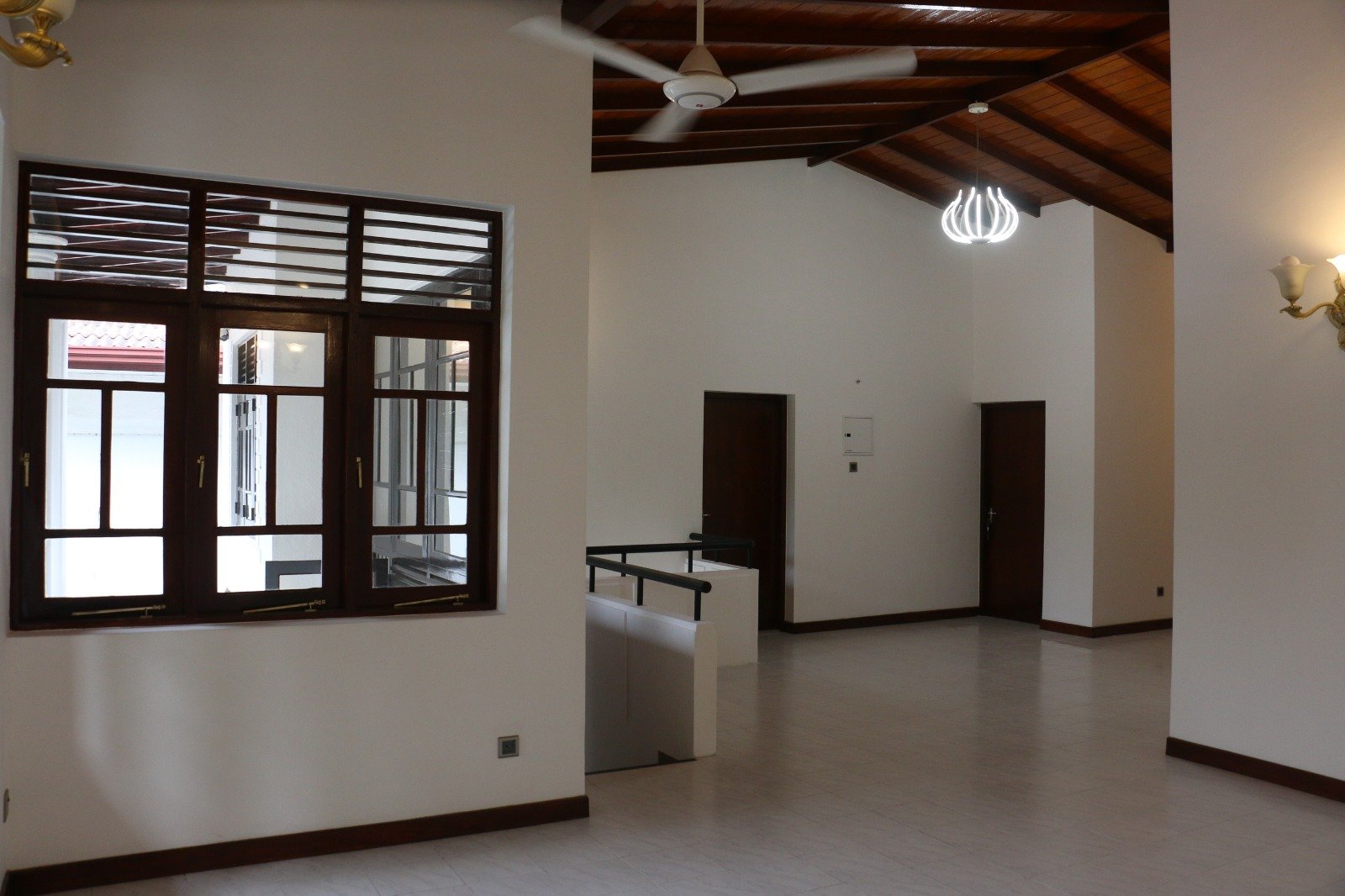 Other image 202510/lighting-electrical-fittings-kadawatha-colombo-wedabima-3dc05d16b3.jpg