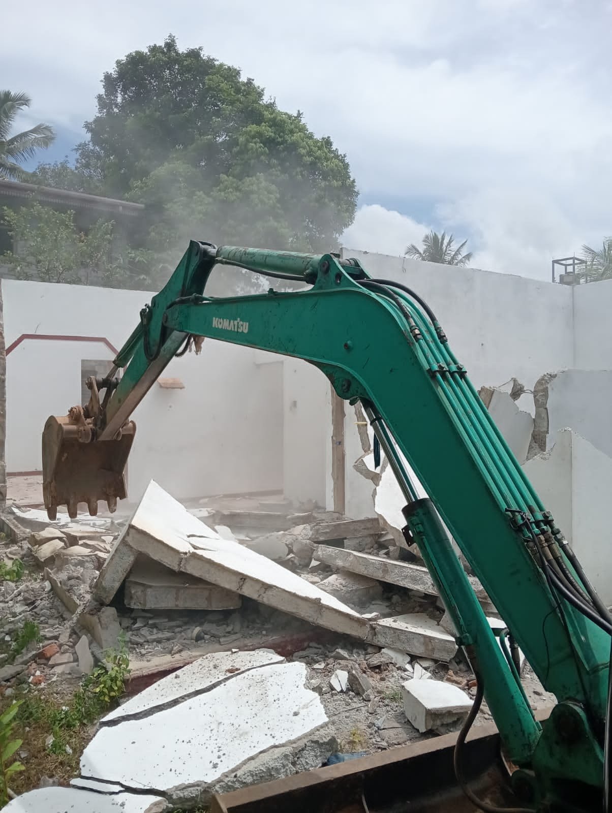 Other image 202511/building-demolition-work-in-sri-lanka-wedabima-0078239374.jpg