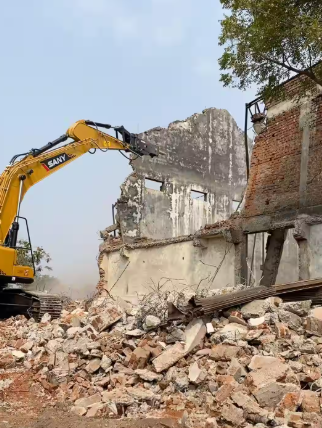 Other image 202511/building-demolition-work-in-sri-lanka-wedabima-09a43bee35.png