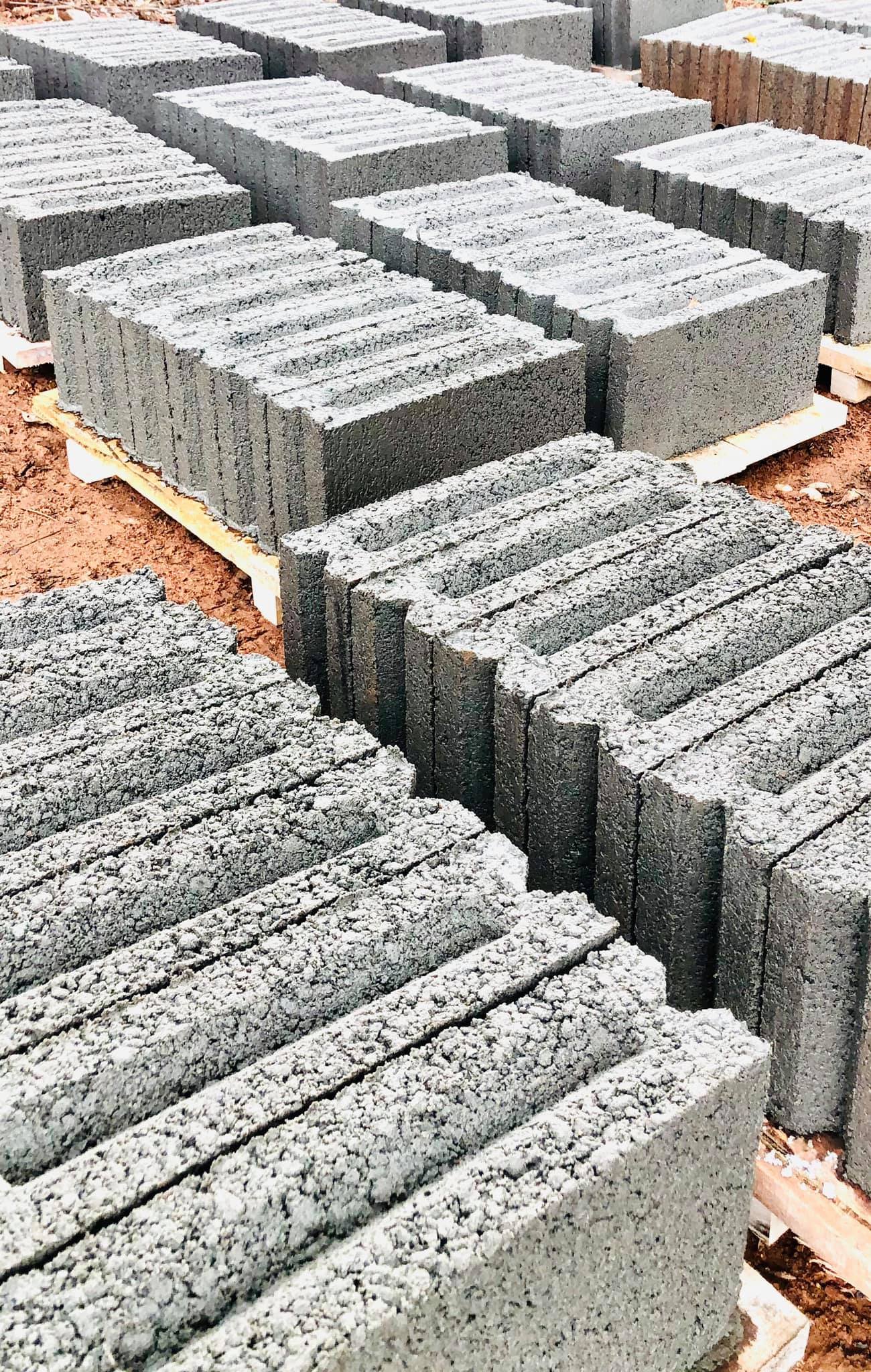 Other image 202511/quality-cement-block-gal-sale-in-nittambuwa-wedabima-ae06b45cb2.jpg
