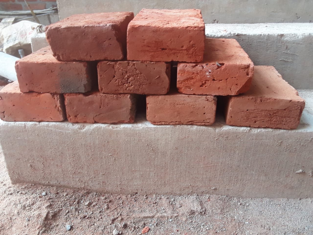 Other image 202601/clay-bricks-size-in-sri-lanka-wedabima-617d91e65f.jpeg