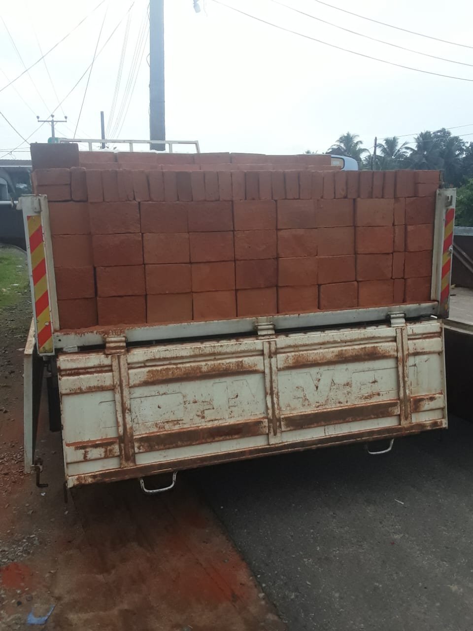 Other image 202601/clay-bricks-size-in-sri-lanka-wedabima-a8082d1350.jpeg
