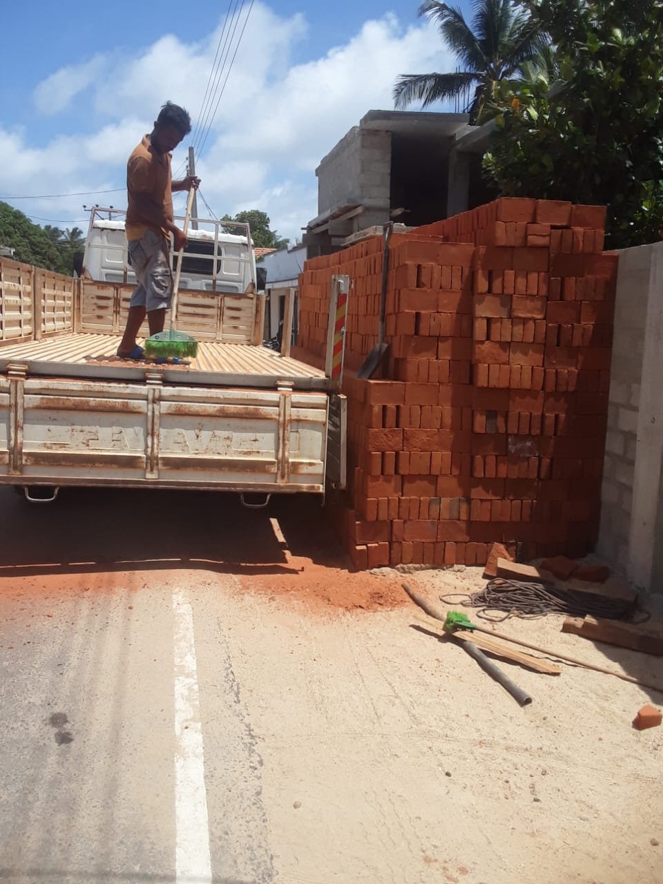 Other image 202601/engineering-bricks-price-in-saliyawewa-wedabima-729a77de56.jpeg