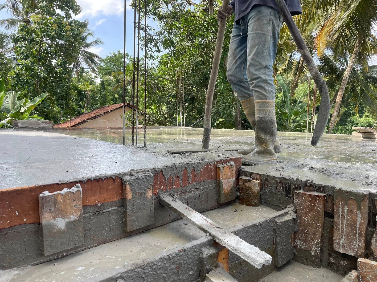 Other image 202601/slab-beam-work-in-kadawala-gampaha-wedabima-f1d3552014.jpg