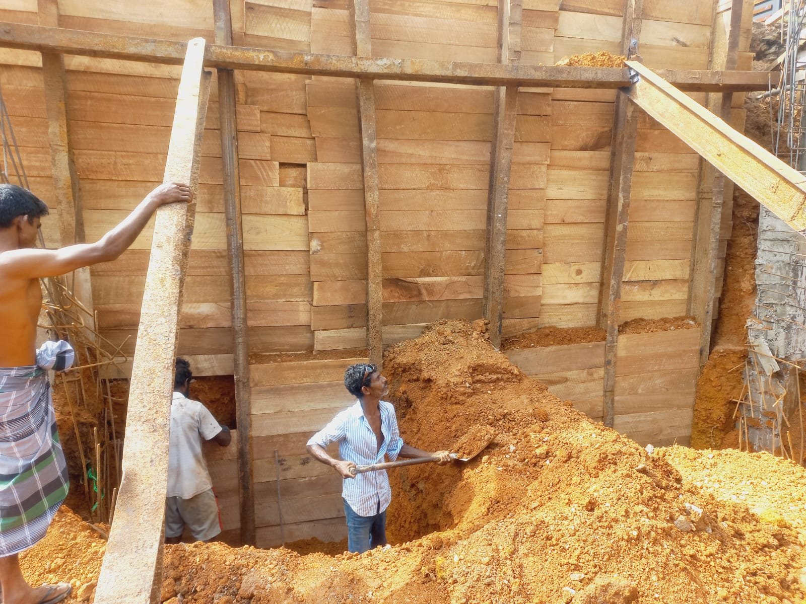 Other image 202608/building-demolition-work-in-sri-lanka-wedabima-665517b0e9.jpeg